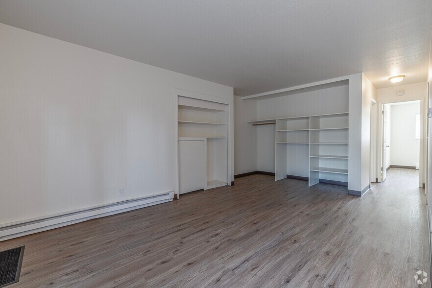 More Photos Of 2510-2560 Broadway St NE, Salem Apartments For Sale