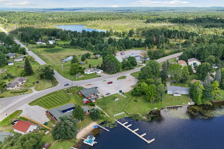 More Photos Of 4998 Main Ext, Long Lake Hospitality For Sale