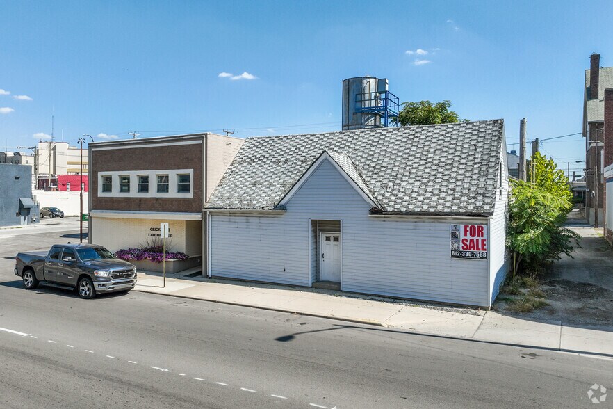 More Photos Of 610 S Adams St, Marion Industrial For Sale