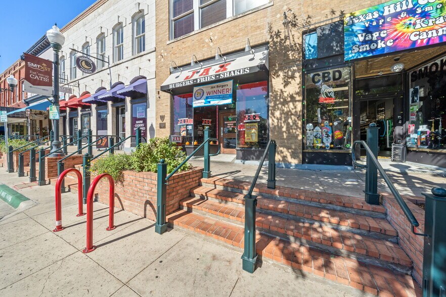 More Photos Of , San Marcos General Retail For Sale