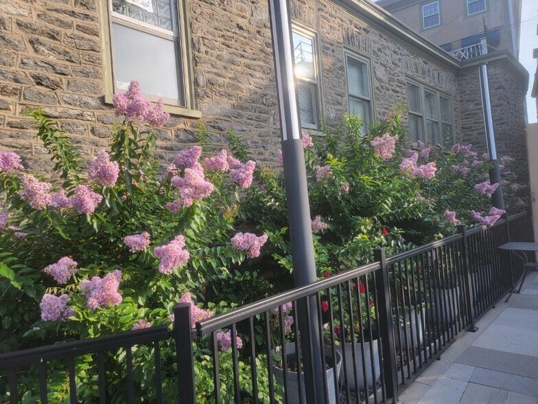 More Photos Of 8616-8618 Germantown Ave, Philadelphia General Retail For Sale
