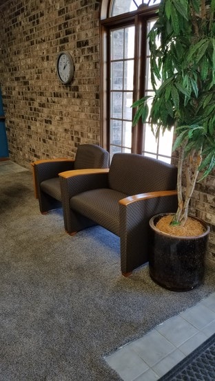 More Photos Of 2611 SW 17th St, Topeka Office For Lease