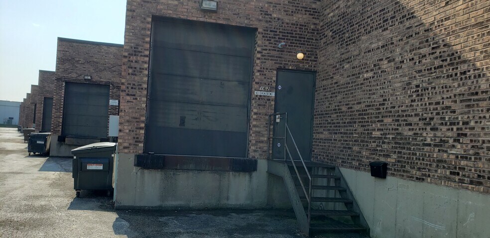 More Photos Of 158-176 N Brandon Dr, Glendale Heights Warehouse For Sale
