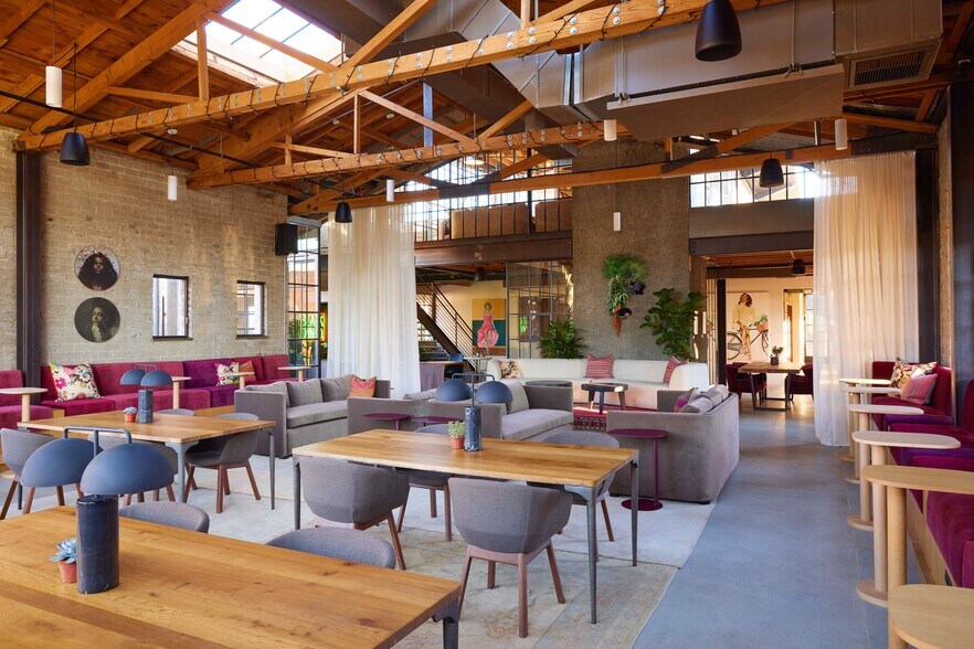 More Photos Of 3520 Schaefer St, Culver City Loft Creative Space For Lease