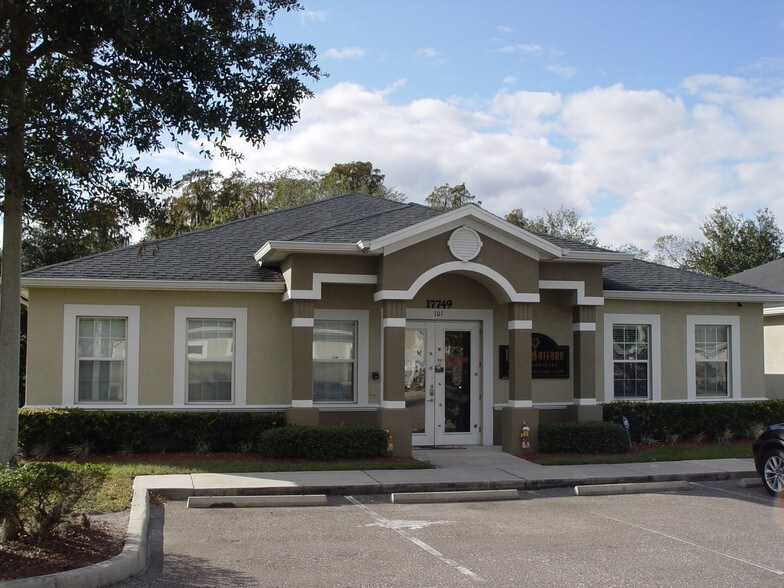 More Photos Of 17749 Hunting Bow Cir, Lutz Medical For Sale