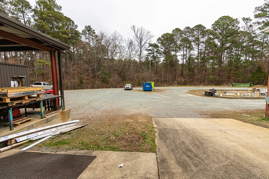 More Photos Of 1434 Farrington Rd, Apex Light Manufacturing For Sale