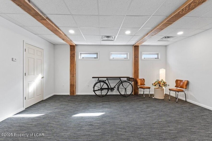 More Photos Of 750 Main Rd, Shavertown Freestanding For Sale