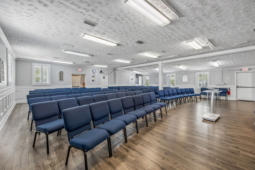 More Photos Of 4500 Nolensville Pike, Nashville Religious Facility For Sale
