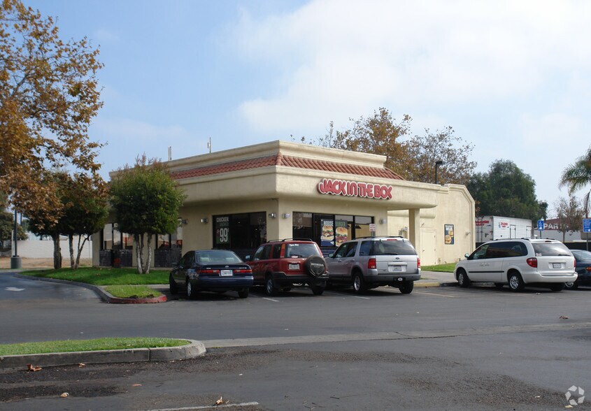 More Photos Of 1355 SE Broadway Rd, Chula Vista Unknown For Lease