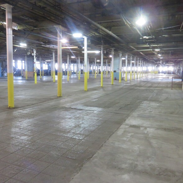 More Photos Of 330 Turner St, Attleboro Manufacturing For Lease