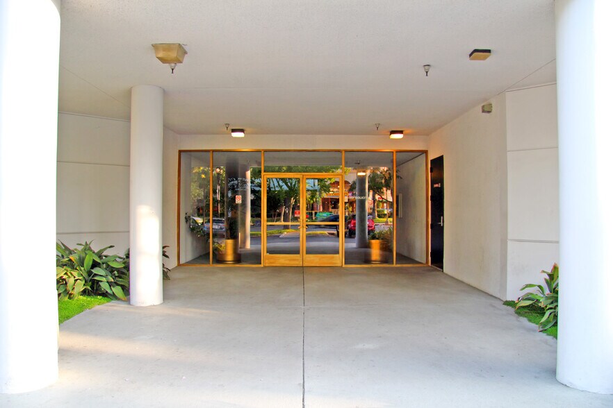 More Photos Of 444 E Huntington Dr, Arcadia Office For Lease
