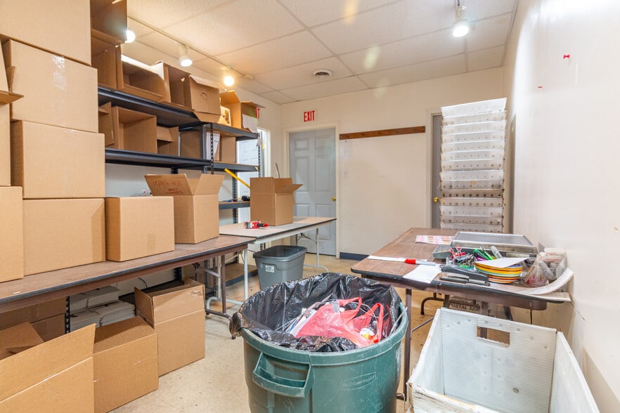 More Photos Of 1501 Route 51, Clairton Showroom For Sale