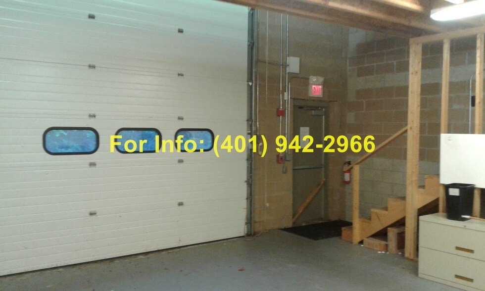 More Photos Of 81 Western Industrial Dr, Cranston Warehouse For Sale