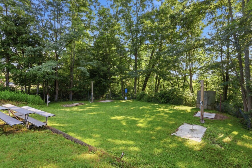 More Photos Of 225 Owego Turnpike, Waymart Specialty For Sale