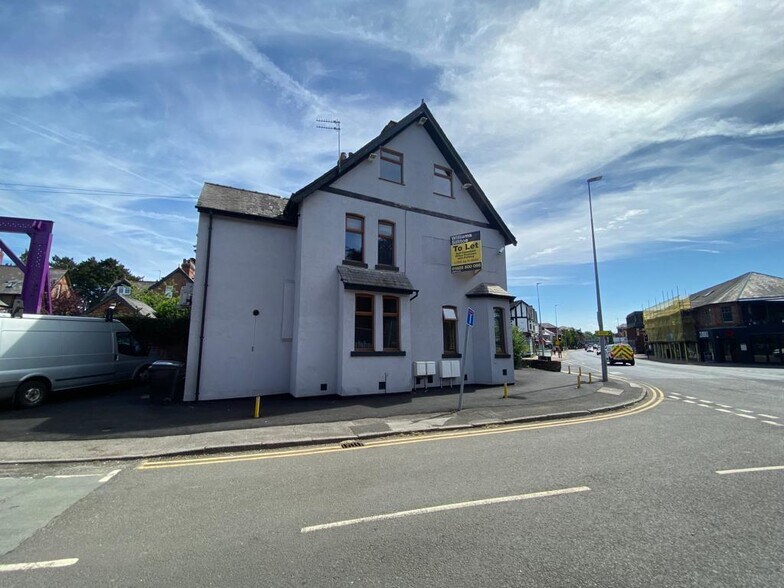 More Photos Of 16 Hall Rd, Wilmslow Office For Lease