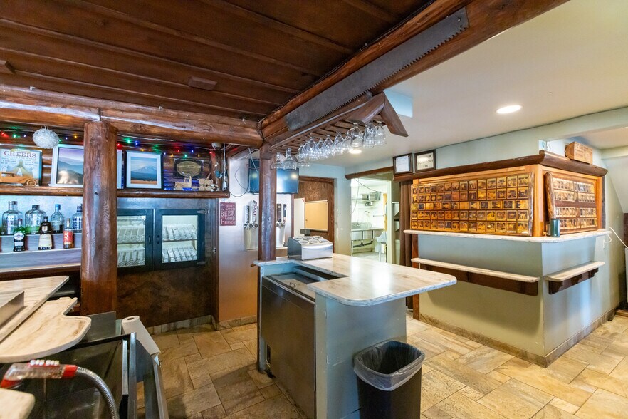 More Photos Of 1258 Highway 141, White Salmon Hospitality For Sale