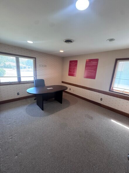 More Photos Of 7345 Far Hills Ave, Dayton Medical For Lease