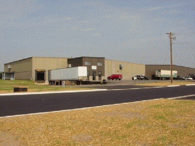 More Photos Of 1412 Deleglise St, Antigo Manufacturing For Lease