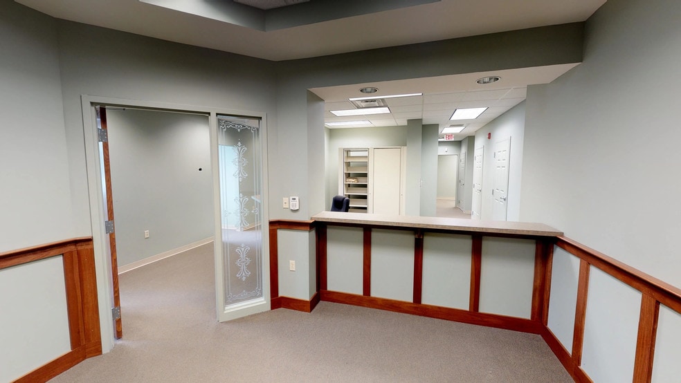 More Photos Of 114 Lovell Rd, Knoxville Medical For Lease