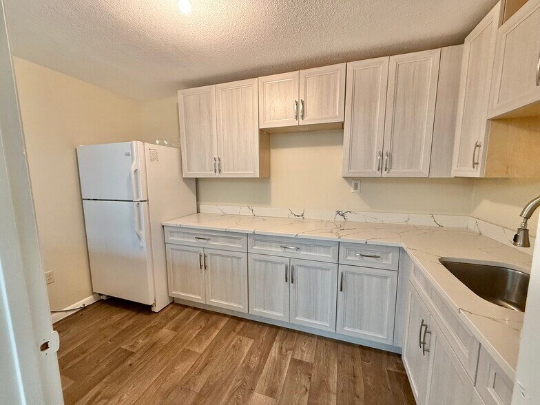 More Photos Of 442 4th Ave, Indialantic Office For Lease