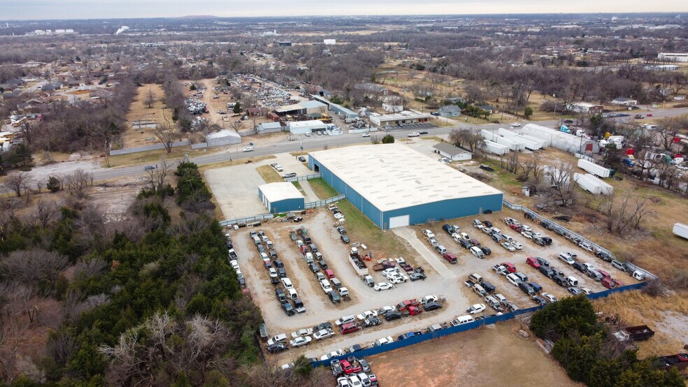 More Photos Of 3035 NE 23rd St, Oklahoma City Industrial For Sale