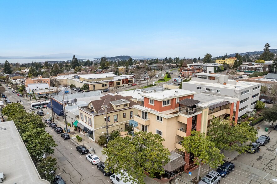 More Photos Of 1444 Walnut St, Berkeley Apartments For Sale