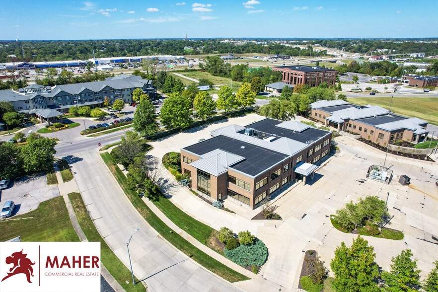 More Photos Of 200 N Keene St, Columbia Medical For Sale