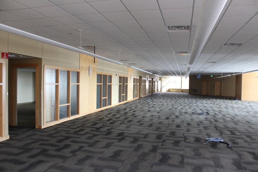 More Photos Of 6401 8th Ave, Saint Cloud Manufacturing For Lease