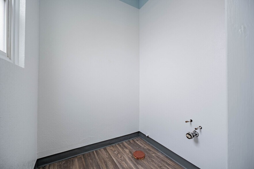 More Photos Of 5338 Vineland Ave, North Hollywood Restaurant For Lease