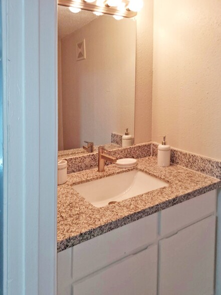 More Photos Of 3420 Federal Rd, Pasadena Apartments For Sale