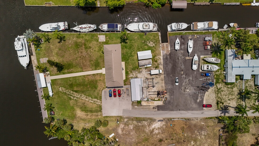 More Photos Of 2200 Marina Park Dr, Fort Myers Marina For Sale