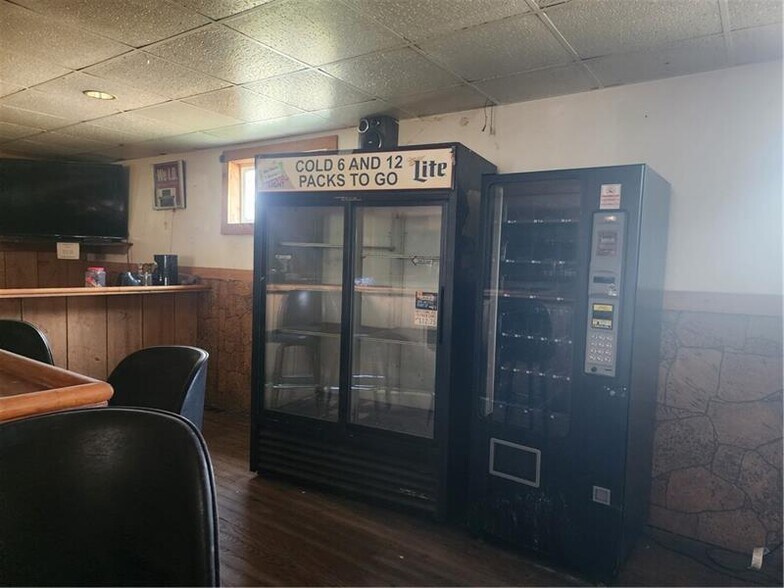 More Photos Of 10 E 3rd Ave, Saltsburg Freestanding For Sale