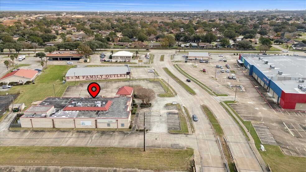 More Photos Of 3445 Regional Dr, Port Arthur Medical For Lease