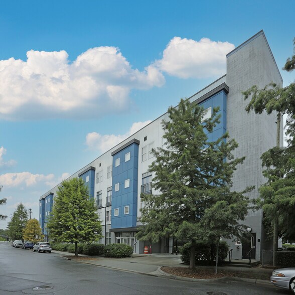 More Photos Of 926 Westmere Ave, Charlotte Loft Creative Space For Sale