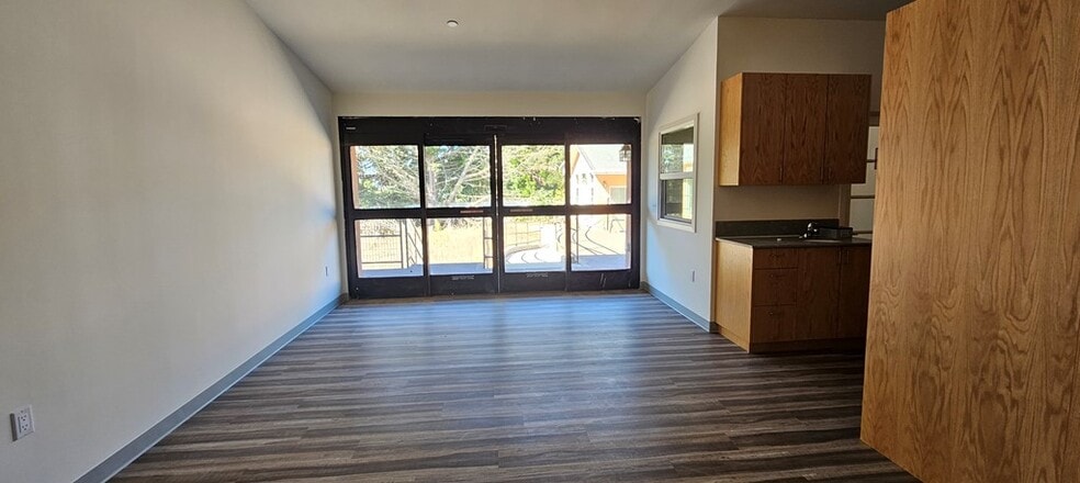 More Photos Of 1430 Solomon Rd, Santa Maria Assisted Living For Sale