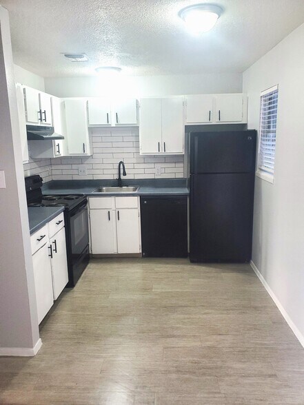 More Photos Of 430 Kendalia Ave, San Antonio Apartments For Sale