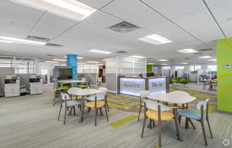 More Photos Of 410 Amherst St, Nashua Office For Lease