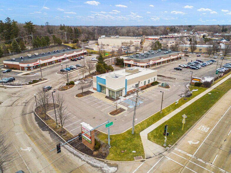 More Photos Of 712 Northwest Hwy, Fox River Grove Medical For Sale