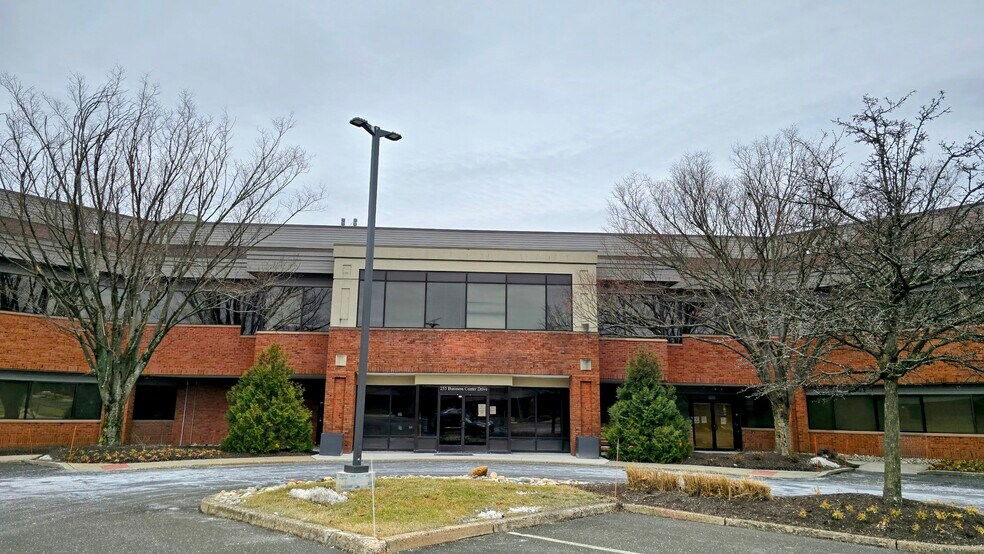 More Photos Of 255 Business Center Dr, Horsham Township Office For Lease