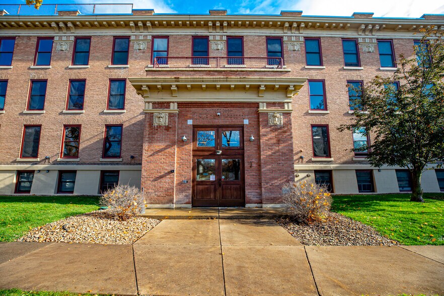 More Photos Of 723 5th Ave E, Kalispell Apartments For Sale