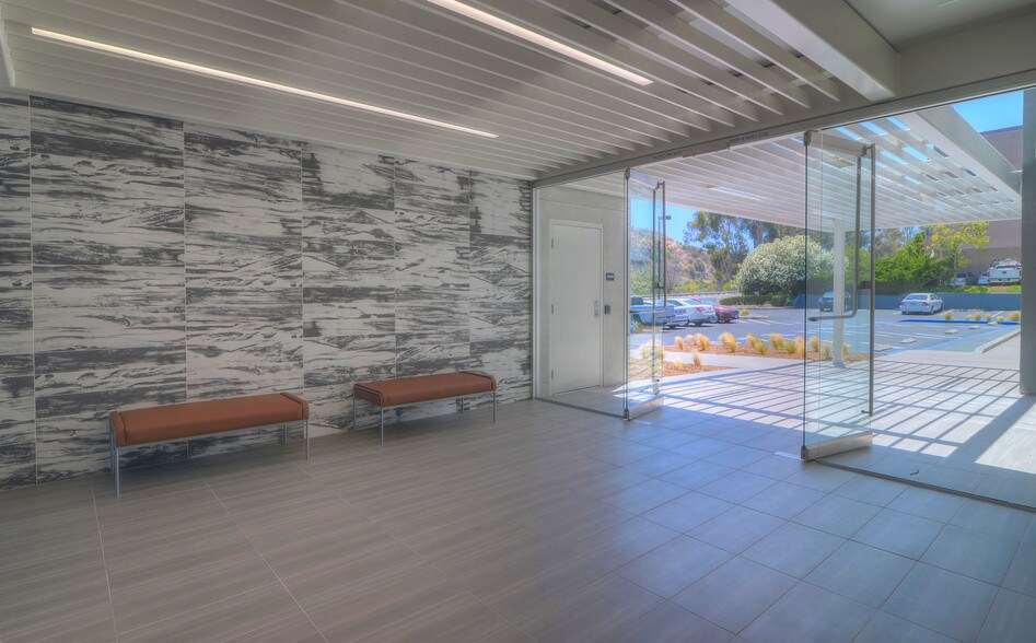 More Photos Of 5280 Carroll Canyon Rd, San Diego Office For Lease
