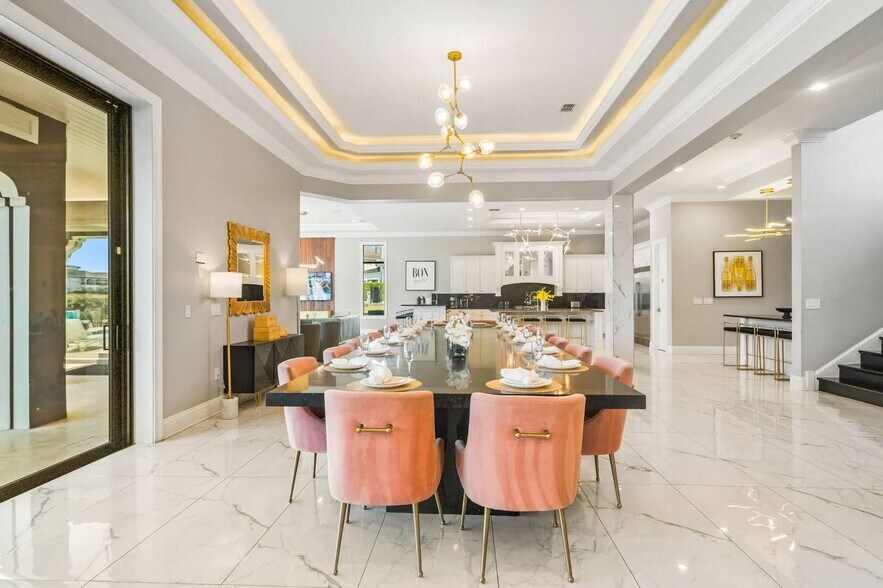 More Photos Of 521 Muirfield Loop, Reunion Specialty For Sale