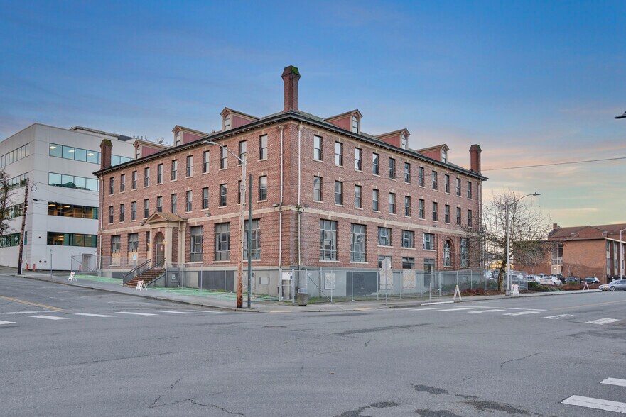 More Photos Of 2720 Rockefeller Ave, Everett Specialty For Sale