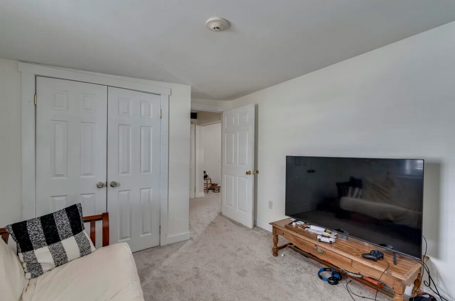 More Photos Of 70 Main St, Canton Office Residential For Sale