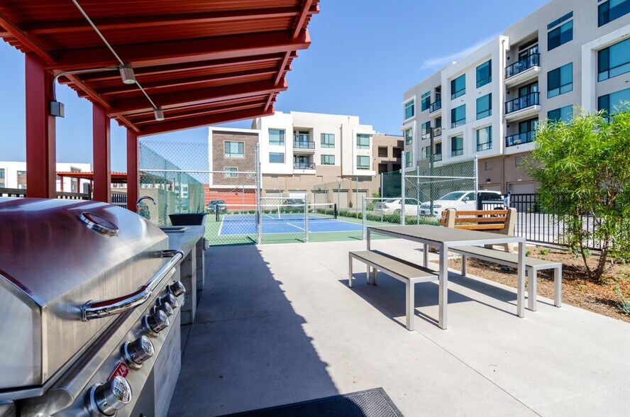 More Photos Of 1774 Metro Ave, Chula Vista Apartments For Lease