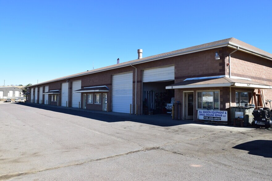 More Photos Of 9612 Titan Park Cir, Littleton Warehouse For Lease