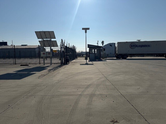 More Photos Of 2733 S Airport Way, Stockton Land For Lease