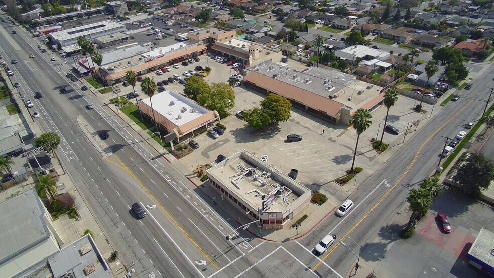 Primary Photo Of 20502 E Arrow Hwy, Covina Restaurant For Lease