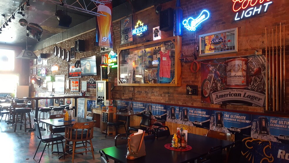 More Photos Of 112 N Pennsylvania Ave, Cle Elum General Retail For Sale