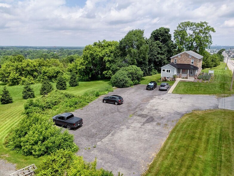 More Photos Of 4495 W Henrietta Rd, Henrietta Office For Sale